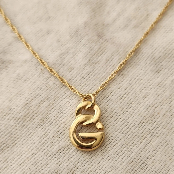 Authentic Vintage Givenchy Necklace - Picture 1 of 8